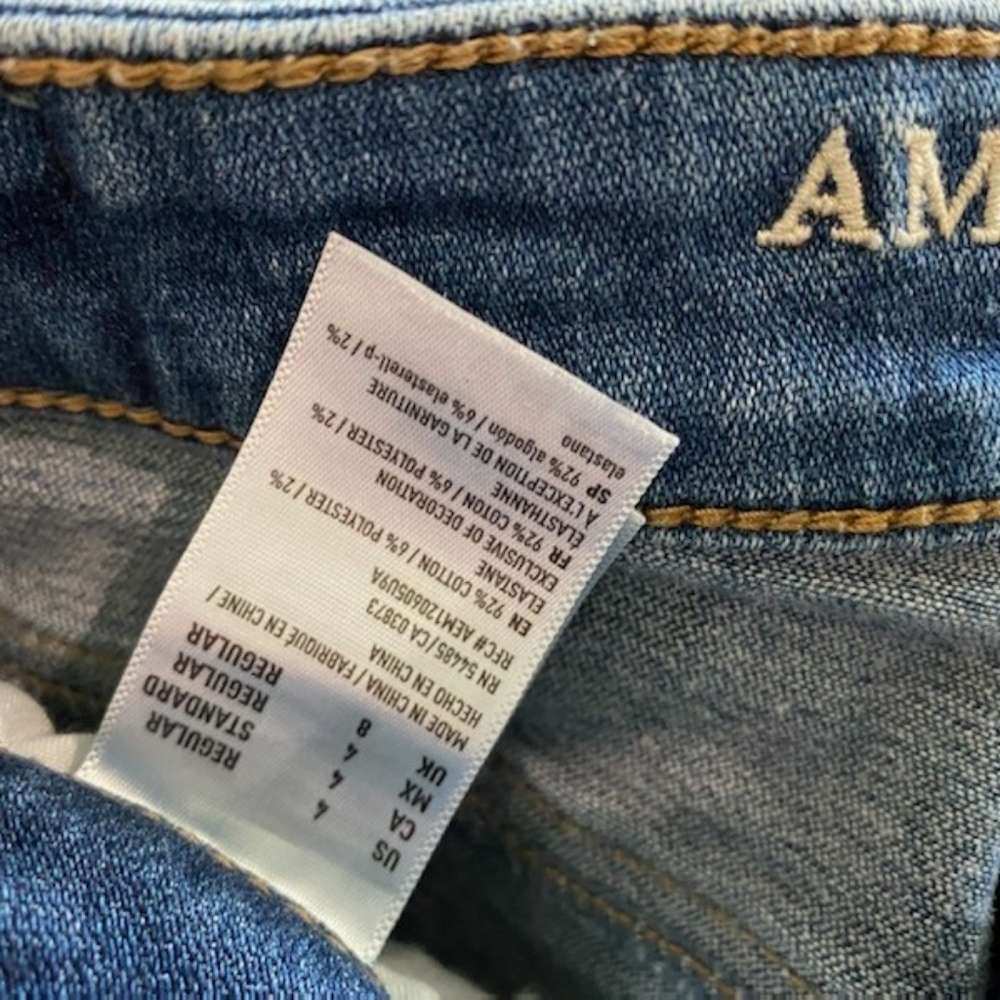 American Eagle Button Up Jeans - image 4